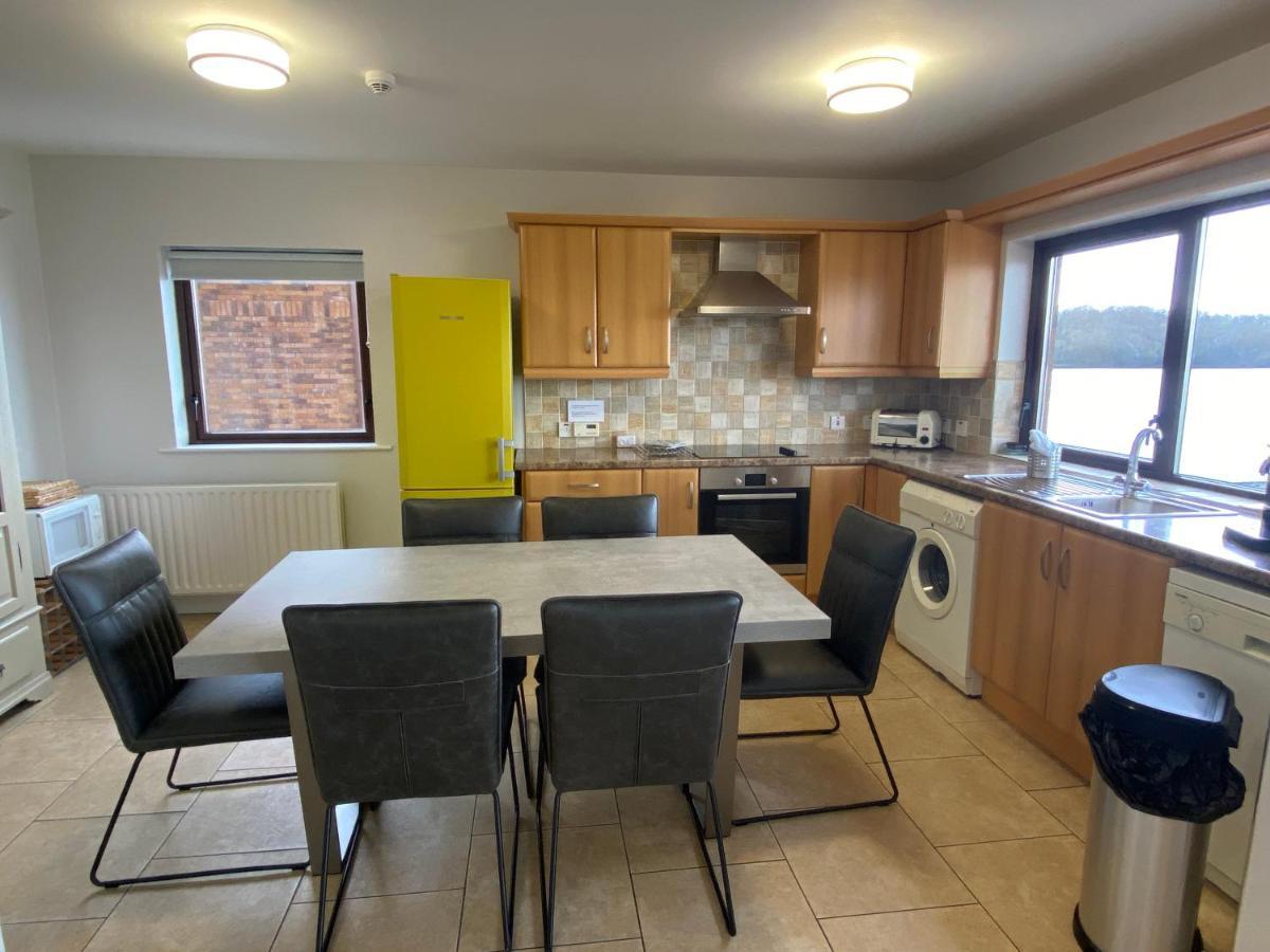 Tullybay Holiday Homes Esterno foto